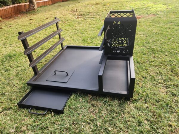Braai insert with fixed base plate 1100x600( no loose pan ) - Image 3